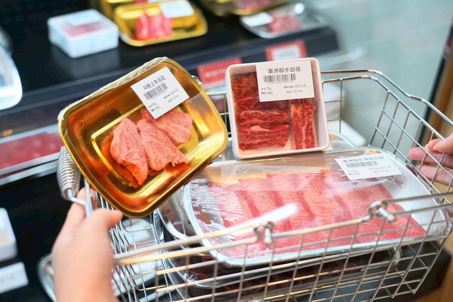 燒肉Lab京東 台北新開幕和牛燒肉! 超市型燒肉～cp值超高 個人燒肉或聚餐 都適合～